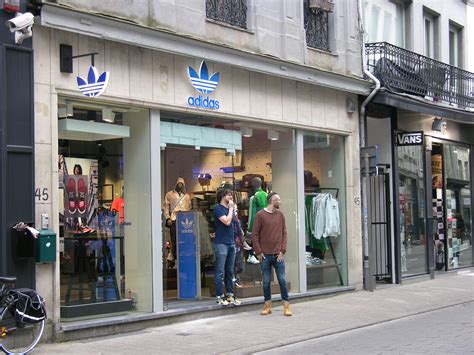 adidas schoenen meir antwerpen|adidas in de buurt.